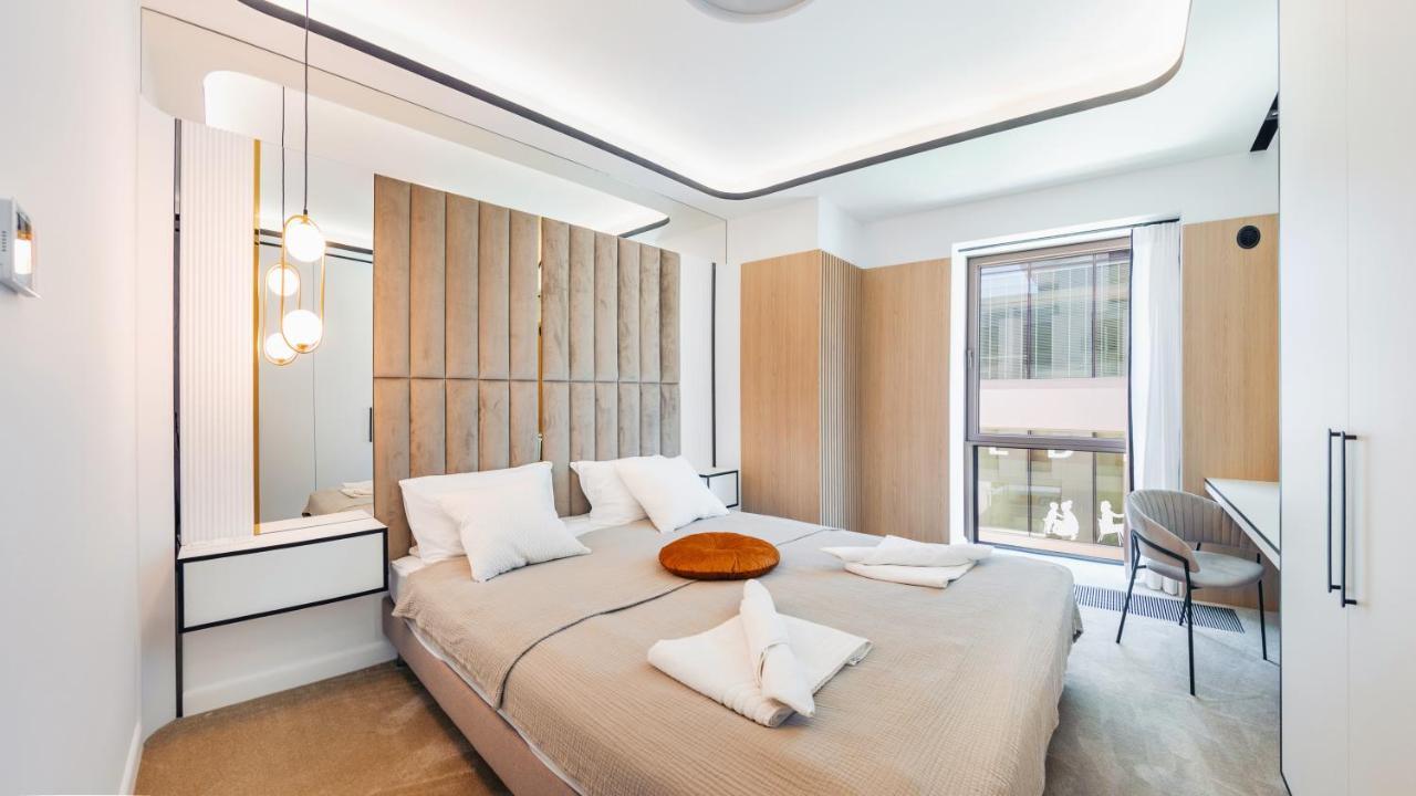 Flatbook - City Center Apartments Yacht Park 格丁尼亚 外观 照片