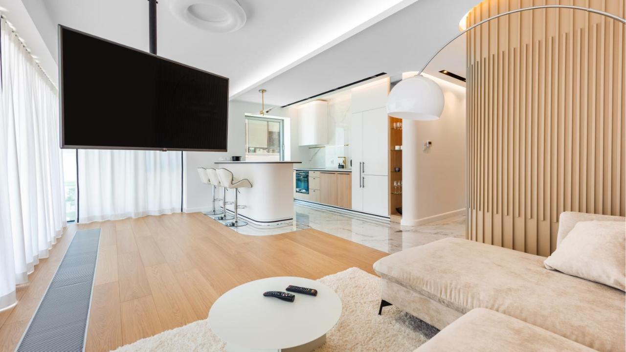 Flatbook - City Center Apartments Yacht Park 格丁尼亚 外观 照片